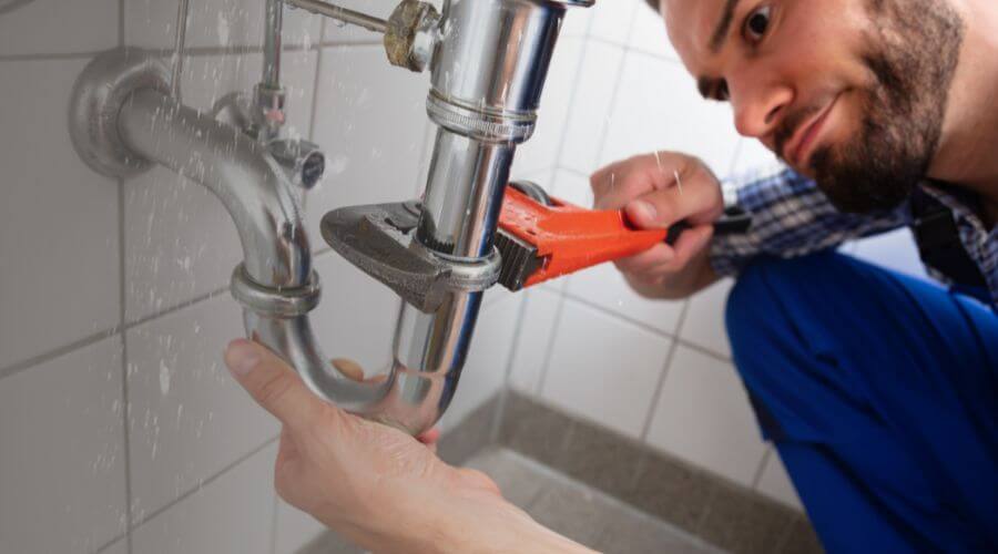 Local tankless water heater installation in Odem, TX